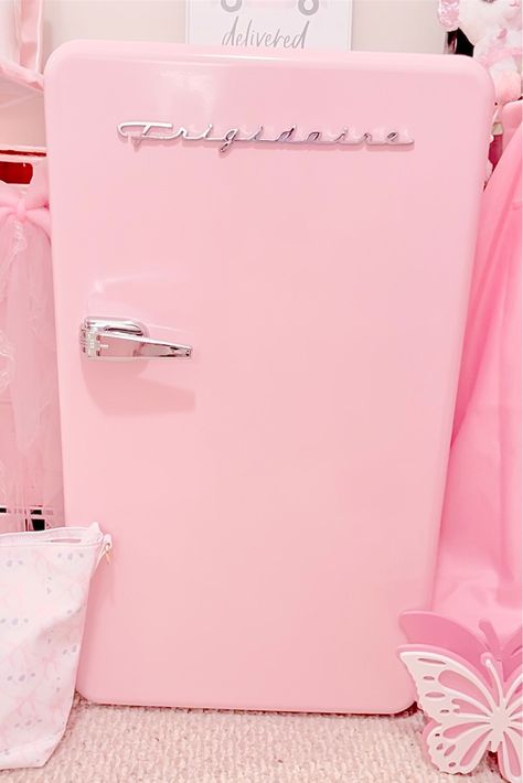 Pink Mini Refrigerator, Pink Mini Fridge Aesthetic, Office Dog Room, Mini Fridge Pink, Pink Mini Fridge, Modern Fridge, Hangout Room Ideas, Studio Kitchenette, Goth Apartment