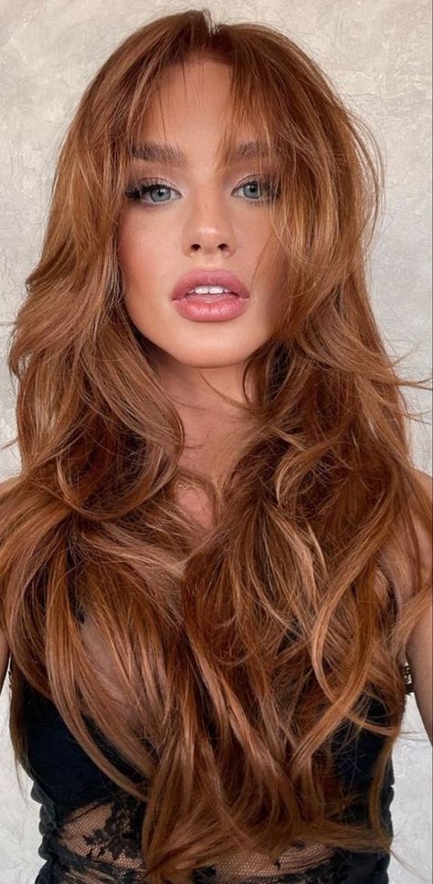 Light Auburn Hair, Copper Blonde Hair, Rambut Brunette, Red Hair Inspo, Ginger Hair Color, Hair Color Auburn, Copper Hair Color, Strawberry Blonde Hair, Haircut And Color