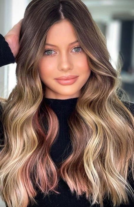 Rose Gold Peekaboo Highlights, Hair Styles With Highlights, Pretty Hair Styles, Pink Peekaboo Hair, Peekaboo Hair Color, Blonde Peekaboo Highlights, Stylish Hair Colors, Peekaboo Hair Colors, Highlight Ideas