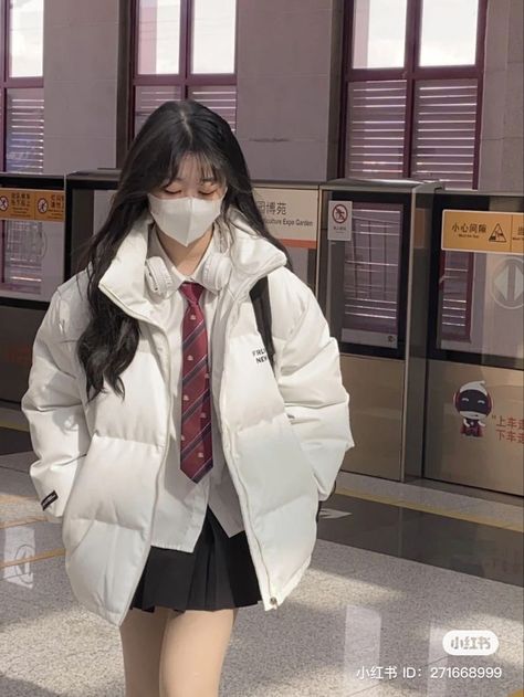 Korean Girl School Outfits, Korean Style Outfit, Aesthetic Couple, Korean Casual Outfits, Kawaii Fashion Outfits, Korean Girl Fashion, Swaggy Outfits, Tomboy Fashion, Korea Fashion