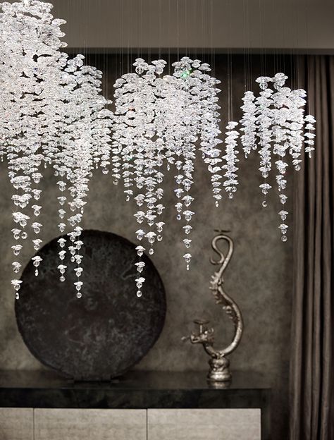 Katharine Pooley, Large Chandelier, Unique Chandeliers, Luxury London, Restaurant Lighting, Lighting Design Interior, The Ceiling, Decor Minimalist, Dining Room Lighting