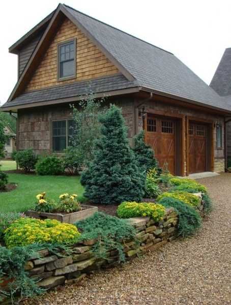 Charming Country Home Driveways, Natural Driveway Landscaping Ideas Desert Landscaping Backyard, Evergreen Landscape, Front Yards Curb Appeal, Evergreen Garden, Driveway Landscaping, Front Yard Design, Front Landscaping, Country Landscaping, Landscape Plans