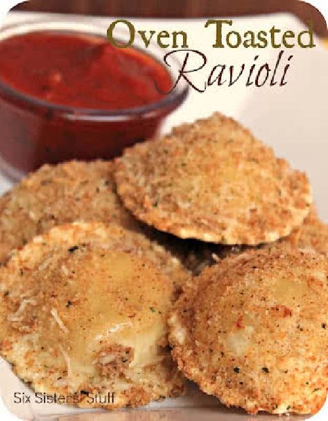 Oven Toasted Ravioli Recipe Oven Toasted Ravioli, Fried Ravioli, Toasted Ravioli, Table D Hote, Ravioli Recipe, Paleo Food, Superbowl Snacks, Marinara, Ravioli