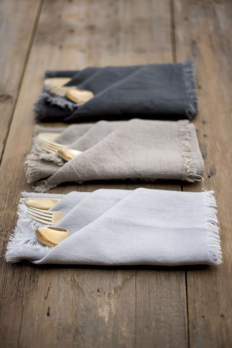 tablescape Tafel Decor, Napkin Folding, Table Napkins, Soft And Gentle, Linen Napkins, Dinner Napkins, Pure Linen, Decoration Table, Napkins Set