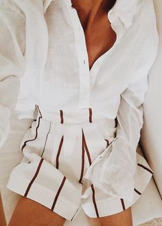 Untitled Minimalistic Outfits, Mode Tips, Outfit Chic, Blazer Outfit, Easy Style, Elegante Casual, Spring Fashion Outfits, Looks Chic, Inspired Outfits