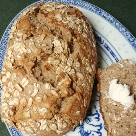 A hearty quick bread with oatmeal, whole wheat flour and just a little honey. Oat Quick Bread, Shredded Cucumber, Navajo Fry Bread, Mediterranean Bread, Ic Diet, Vegan Breads, Yeast Free Breads, Quick Bread Recipe, Healthy Bread Recipes