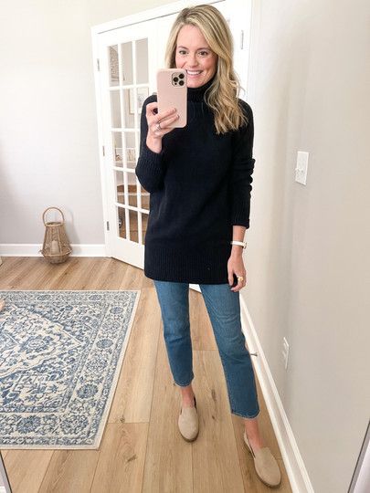 Amazon cyber Monday sale! Tunic black sweater is under $25! Wearing the XS #LTKHoliday #LTKSeasonal #LTKCyberweek Tunic Sweater Outfits, Amazon Sweaters, Sweaters For Fall, Fall Tunics, Best Sweaters, Tunic Outfit, Hem Sweater, Black Tunic, Favorite Sweater