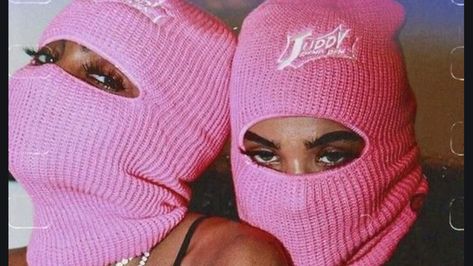 Aesthetic ski mask wallpaper for bestfriends! <3 Aesthetic Vintage Bedroom, Mask Photoshoot, Gang Aesthetic, Music Cover Photos, Hood Girls, Mask Aesthetic, Girl Gang Aesthetic, Boujee Aesthetic, Flipagram Instagram