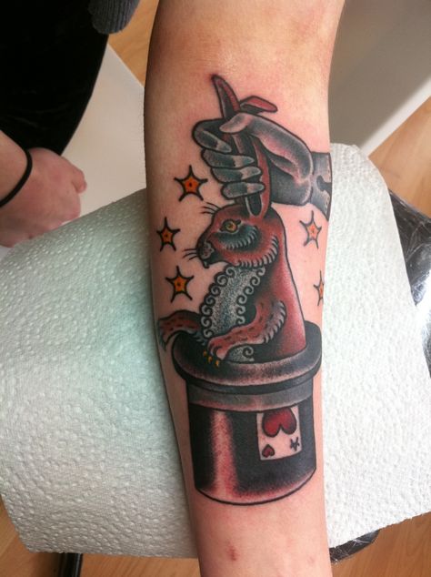 Rabbit In A Hat, Circus Tattoo, Wizard King, Hat Tattoo, Full Hand Tattoo, Rabbit Tattoos, B Tattoo, Game Black, Tarot Card Meanings