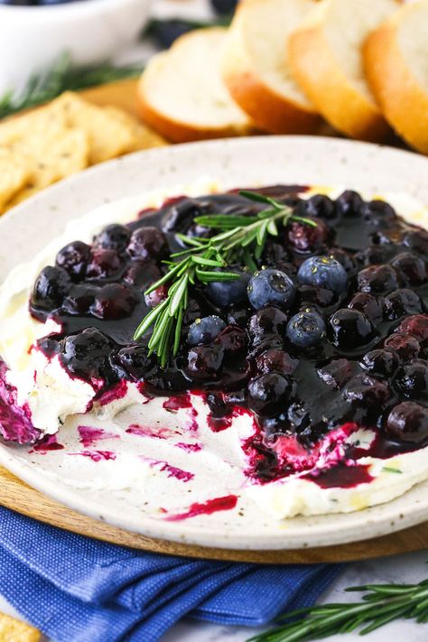 Goat Cheese Fruit Dip, Blueberry Balsamic Goat Cheese Appetizer, Blueberry Feta Dip, Boujee Food Ideas, Charcuterie Board With Goat Cheese, Blueberry Brie Appetizers, Blueberry Cream Cheese Dip, Blueberry Goat Cheese Recipes, Blueberry Dip Cream Cheese