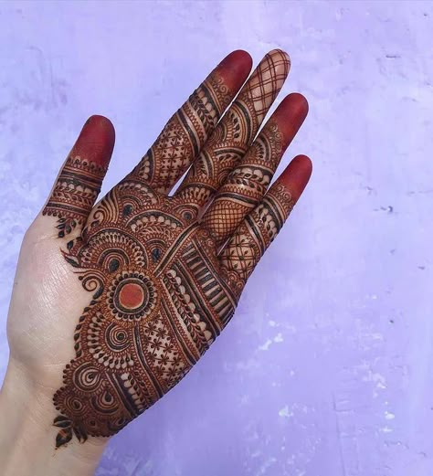 Stylish Mehndi Design on Instagram: “Beautiful Mehndi Designs By @hennawithhayat Download the K4 Henna App. LINK IN BIO ! 👆👆 #henna #hennafun #hennaart #hennainspire…” Best Mehndi Design, Rajasthani Mehndi, Palm Mehndi, Mehandhi Designs, Rajasthani Mehndi Designs, Front Mehndi, Simple Arabic Mehndi, Palm Mehndi Design, Front Mehndi Design