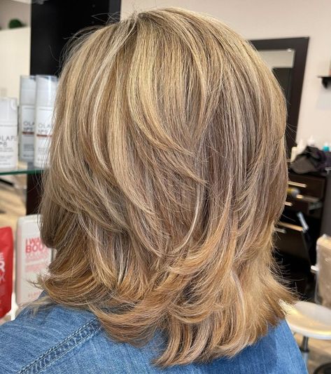 Mid-Length Layered Piece-y Cut Long Bob Cut, Medium Length Layered Hairstyles, Medium Length Layered Haircuts, Medium Brunette Hair, Narrow Face, Medium Brown Hair, Layered Haircuts For Medium Hair, Short Shag Hairstyles, Medium Layered Haircuts