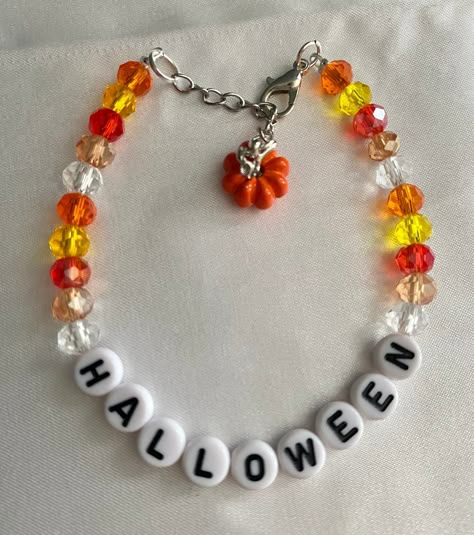 Variety of adjustable 6mm beaded bracelets! Colorful beads paired with fun Halloween charms. Trendy "friendship" bracelet style. Constructed with durable, silver wire and adjustable chain for sizing options. *I can customize colors/letters just message me! Halloween Bracelets Ideas, Friendship Bracelets Halloween, Autumn Bracelet Ideas, Halloween Friendship Bracelet, Beaded Friendship Bracelets, Fall Bracelet Ideas, Halloween Bracelet Ideas, Fall Bracelets, Bracelets Kandi