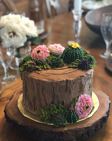 Make Fabulous Buttercream Succulents | Make Fabulous Cakes School Buttercream Succulents, Succulent Cupcakes, Easy Cakes, Succulent Cake, Cactus Cake, Cake Mix Desserts, Fabulous Cakes, Mocha Chocolate, Beautiful Cake Designs