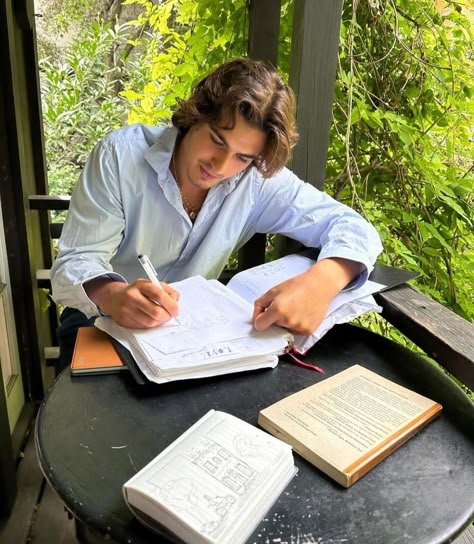 Academic Men Aesthetic, Male Engineer Aesthetic, Writer Boy Aesthetic, Man Reading Aesthetic, Study Men Aesthetic, Academic Boyfriend, Academic Boy Aesthetic, Masculine Hobbies, Nerdy Boy Aesthetic