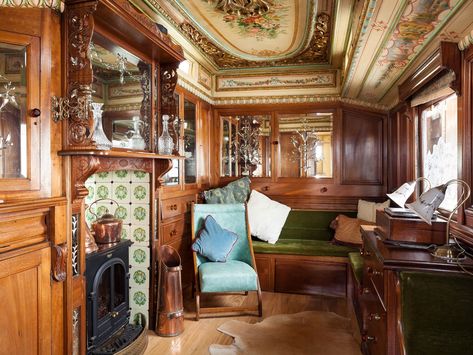 Vintage Train Carriage, Old Train Carriage, Converted Train Carriage, Vintage Train Interior, Inside Car Reference, Old Train Interior, Train Inside, Train Interior, Train Home