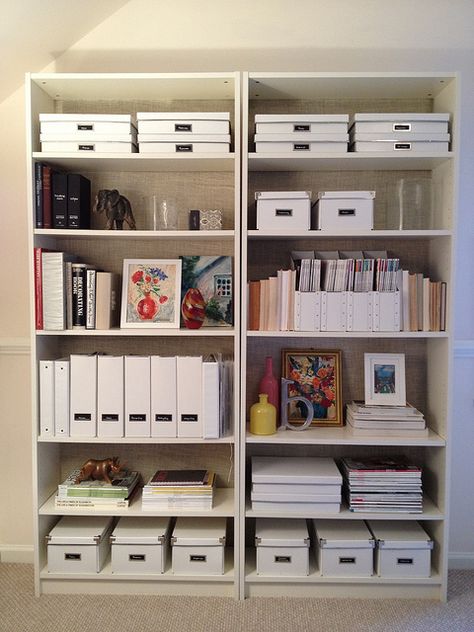 Billy bookcases same as other pin but staged. Ikea Organisation, Styling A Bookcase, Black Appliances Kitchen, Office Bookshelves, Ikea Organization, Dorm Room Storage, Bookcase Organization, Bookshelf Organization, Ikea Billy Bookcase