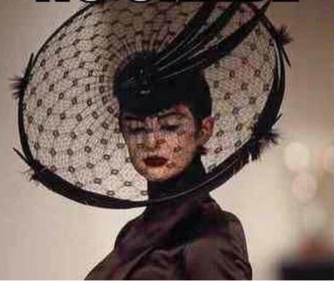 . Philip Treacy Hats, Philip Treacy, Couture Hats, Crazy Hats, Mad Hatters, Ladies Hats, Hats And Fascinators, The Mad Hatter, Elegant Hats