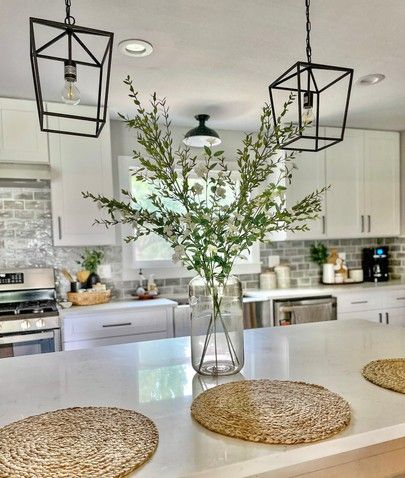 Large Island Decor, Island Centerpiece Ideas Kitchen, Kitchen Island Decor Centerpieces, Floating Shelves Ideas, Island Centerpiece, Kitchen Island Centerpiece, Kitchen Island Decor Ideas, Long Dining Room Tables, Kitchen With Long Island