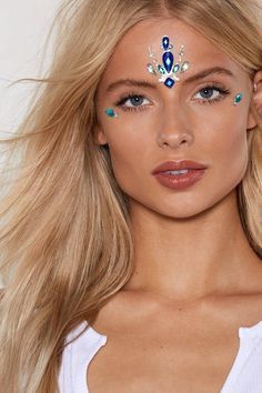 Genie Makeup, Glowstick Costume, Different Types Of Face, Eyelashes Ideas, Glitter Photoshoot, Festival Face Jewels, Face Crystals, Eyelashes False, Theme Nights