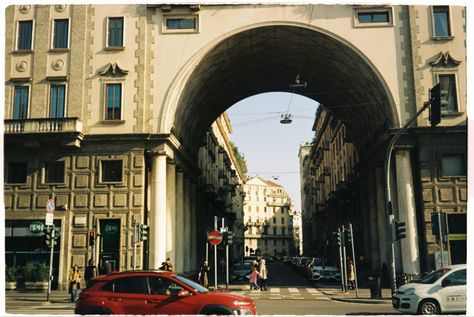 Milan Film Photography, Europe Film Photography, Italy Film Photography, City Film Photography, Italy On Film, Milan Photography, On Film Photography, Milan Aesthetic, Film Camera Photography