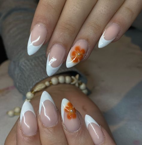 another malta set!! 🇲🇹🍹🌺🌞 i’m literally sneaking in her suitcase thanks. • • polygel from @beetlesgelpolish gel polish from @beetlesgelpolish • • #nailsnailsnails #nails #boltonnailtech #caledonnails #nailart #naildesign #summernails #vacaynails #bramptonnailtech #caledonnailtech #nailsoftheday #polygelnails #gtanailtech Polygel Nails, Nail Tech, Malta, Gel Polish, Nail Inspo, Summer Nails, Nail Designs, Nail Art, Nails