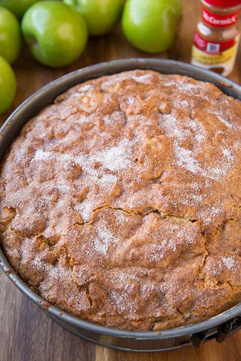 Irish Apple Cake with Custard Sauce | Cake Magazine Cake With Custard Sauce, Irish Dinner Recipes, Cake With Custard, Irish Desserts Traditional, Irish Cake, Irish Apple Cake, Irish Recipes Authentic, Irish Desserts, Irish Cooking