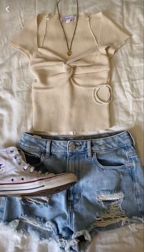 Vanilla Girl Outfits Spring, Summer Outfits Aesthetic Colorful, Teen Girl Spring Outfits, Vanilla Outfit Summer, Vinilla Girl Outfit Ideas, Vinnila Girl Style, Summer Outfits Vanilla, Summer Fits Teen Girl, Teen Girl Summer Outfits 2024