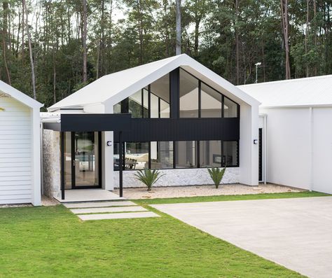 White Cladding Black Windows, White Standing Seam Roof, White Colourbond House, Coastal Shed, Dark Coastal Interior, Modern Coastal Homes Exterior, Surfmist Roof, White Weatherboard House, Shed Roof House