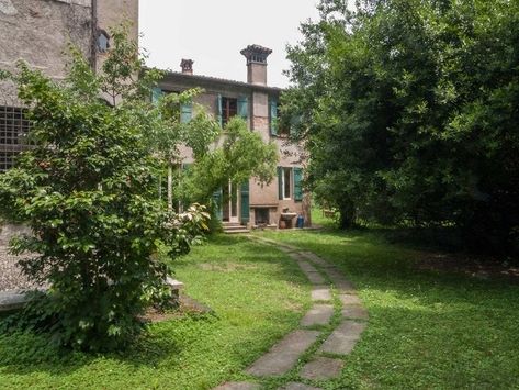 Cmbyn House, Call Me By Your Name House, Somewhere In Northern Italy 1983, Lombardy Italy, Italy Villa, Design Café, Italian House, House Bloxburg, Italian Interior Design