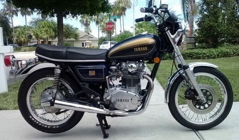 The Yamaha XS650 is a well-known classic medium displacement standard. Produced between 1968-1985 (though the US stopped getting them in 1983), they weren’t a game changer but they were relia… Yamaha Xs650, Custom Sport Bikes, Classic Motorcycles, Sport Bikes, Back In The Day, Game Changer, Vintage Japanese, The Family, Bike