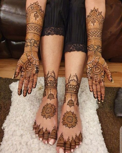 Feet Mehendi Design, Samfree Styles, Mendhi Patterns, Mehndi For Beginners, Bridal Mehendi Designs Wedding, Latest Mehndi Designs Wedding, Leg Mehendi, Feet Mehendi, Mehndi Tutorial