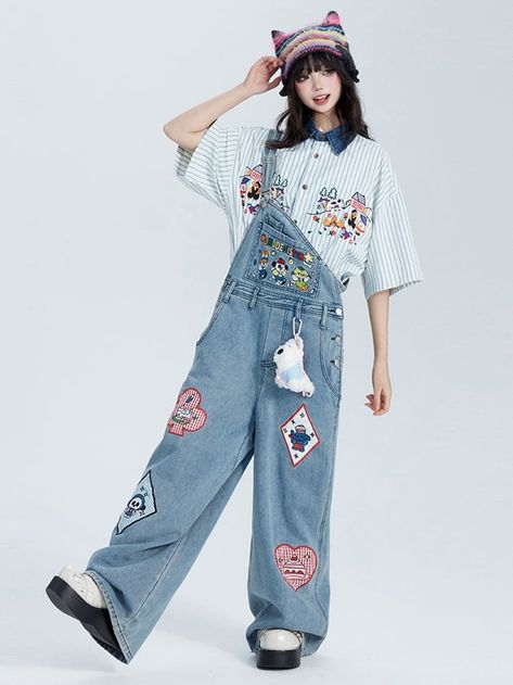 Elevate your casual wardrobe with these charming blue wide-leg overalls, featuring delightful cartoon animal embroidery. Crafted from high-quality denim, these overalls offer a relaxed fit with wide legs for ultimate comfort and style. The intricate embroidery adds a playful touch, making these overalls perfect for any kawaii or casual chic ensemble. Adjustable straps ensure a perfect fit, while multiple pockets provide practicality without compromising on style. Pair them with a simple tee or a cute blouse to complete your adorable look! Garment Size SizeSMLXLFull Length99100102103Hips106110114118 Oikawa Casual Clothes, Overalls Art Reference, Overalls Reference, Embroidery On Overalls, Gen Alpha Fashion, Overalls Illustration, Onesie Illustration, Poses Single Person, Filipino Fashion Street Styles