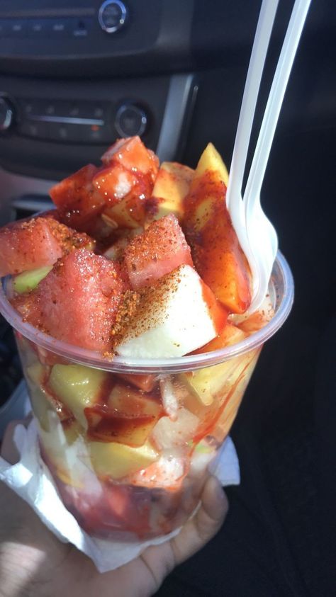 Fruit With Tajin And Chamoy, Fruit With Tajin, Mexican Fruit Cups, Fruit Cup, Mexican Snacks, Mexican Street Food, Avocado Salad Recipes, Mexican Dessert Recipes, Food F