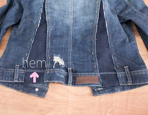 Sew Much Love, Mary: Madewell Inspired Distressed Denim Jacket Refashion Distressed Denim Jacket Diy, Diy Jacket Refashion, Shirt Makeover, Denim Refashion, Upcycled Denim Jacket, Diy Denim Jacket, Senior Year Of High School, Embellished Denim Jacket, Diy Jacket