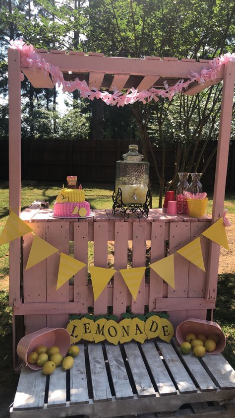 Birthday party, lemonade stand, pink, yellow Cute Lemonade Stand Ideas, Cute Lemonade Stand, Lemonade Stand Ideas, Party Lemonade, Stand Ideas, Lemonade Stand, Pink Yellow, Lemonade, Art Ideas