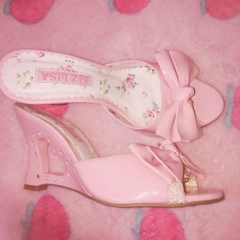 Pink Liz Lisa kitten heels 🎀 I really really love... - Depop Pastel Heels Aesthetic, Liz Lisa Shoes, Kitty Heels, Heels With Bows, Princess Heels, Letting Them Go, Pink Kitten Heels, Heels Aesthetic, Cute Shoes Heels