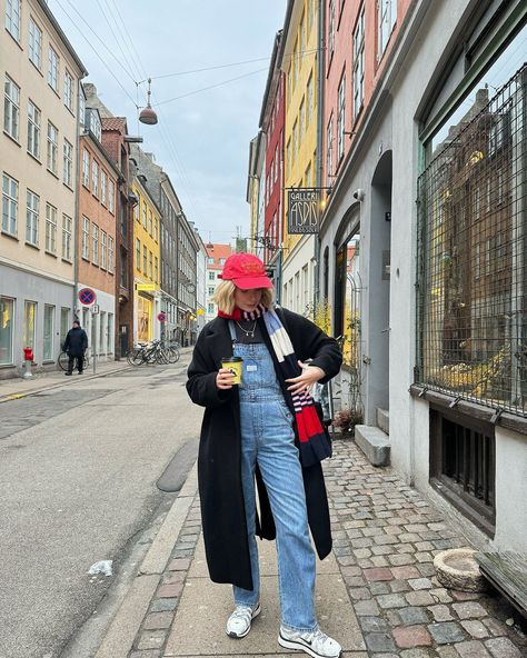 Copenhagen Aesthetic Outfits, Denim Overalls Outfit Winter, Overall Winter Outfit, Overalls Winter Outfit, Winter Overalls Outfit, Overalls Outfit Fall, Copenhagen Instagram, Overalls Outfit Winter, Styling Overalls