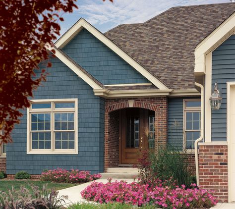 Teal Siding,  this is the new color I want for my siding Brick House Colors, Vinyl Siding Colors, Best Exterior House Paint, Brick Ideas, Blue Siding, House Paint Color Combination, Siding Options, Exterior House Paint Color Combinations, Brown Brick