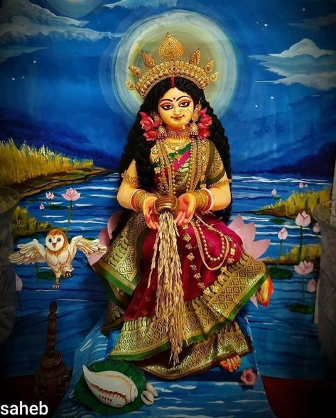 Maa Lakhi Image, Devi Laxmi Images, Laxmi Maa Painting, Ma Lakshmi Images, Maha Laxmi Goddesses, Ma Laxmi Images, Bengali Laxmi Puja, Maa Laxmi Painting, Laxmi Goddess Wallpapers