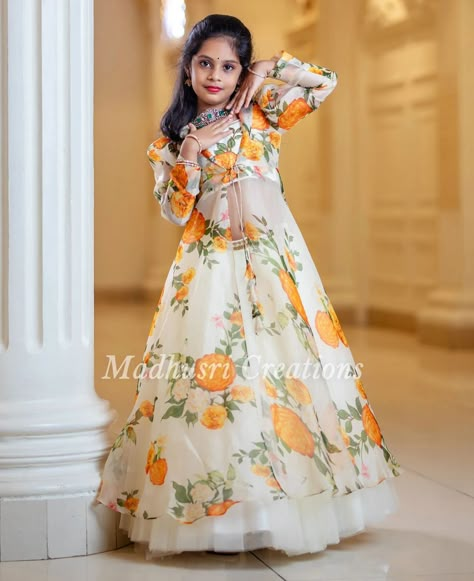 Haldi Outfit For Kids Girl, Outfit For Kids Girl, Organza Painting, Haldi Outfit For Bride, Frock Ideas, Kids Western Wear, Kid Birthday Outfits, Outfit For Kids, Computer Works