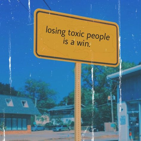 "losing toxic people is a win." Loosing Toxic People Is A Win-win, Losing Toxic People Is A Win Quote, Losing Toxic People, Hospital Admit, Winning Quotes, Self Respect Quotes, Hospital Admit Hand Pics, Animation Quotes, Respect Quotes