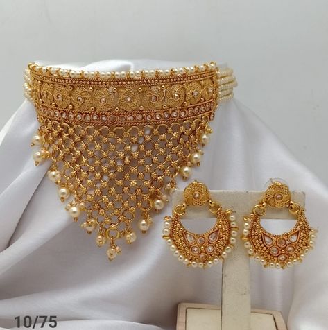 Rajasthani Gold Necklace, Aad Designs Rajputi, Rajputi Aad Design Gold, Rajasthani Gold Jewellery, Rajasthani Bangles, Gold Set Design, Gold Jwellary, Choker Sets, Wedding Jewellery Designs