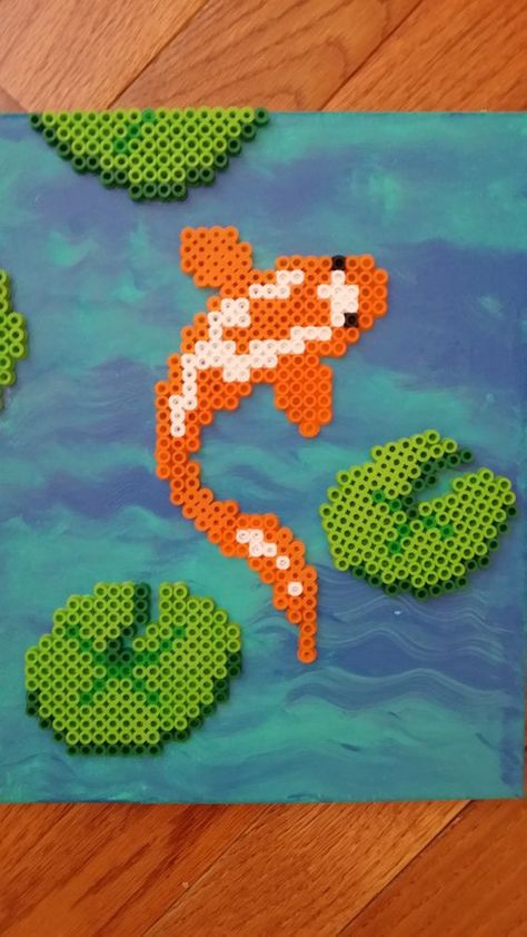 Koi fish Fuse Bead Patterns Easy, Hama Beads Easy, Spiderman Perler Beads, Hammer Beads, Beads Animals, Perler Bead Designs, Bead Things, Melt Beads Patterns, Hamma Beads Ideas