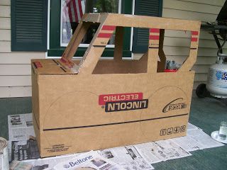 Widget Worm: Cardboard Jeep Cardboard Jeep, Cardboard Box Car, Safari Jeep, Cardboard Car, Car Wheels Diy, Vbs Themes, Safari Birthday Party, Vbs Crafts, Jungle Party