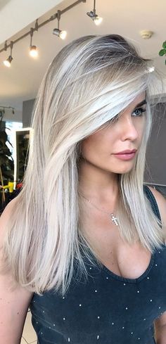 Best Blonde Hair Color, Best Blonde Hair, Ice Blonde Hair, Perfect Blonde Hair, Platinum Blonde Highlights, Icy Blonde Hair, White Blonde Hair, Cool Blonde Hair, Blonde Hair Color Ideas