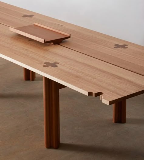 Relatively Useful exhibition: John Wardle and Simon Lloyd collaborate with 25 makers - Australian Wood Review Wood Joinery Furniture, Table Joinery, Wood Joinery Detail, Mcm Dining Table, Furniture Joinery, John Wardle, Woodworking Design, Joinery Design, Joinery Details