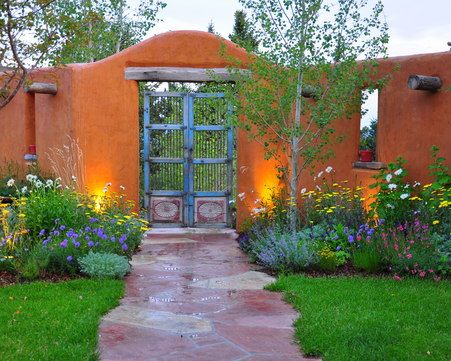 Colorful Flower Beds, Tree Garden, Mediterranean Landscaping, Western Landscape, Walled Garden, Spanish Style Homes, Design Landscape, Garden Gate, Garden Landscape