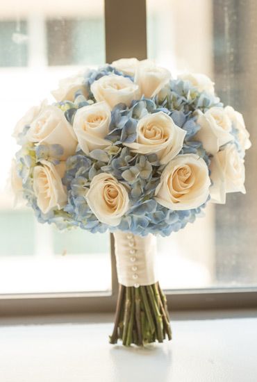 White rose and blue hydrangea wedding bouquet at Kimpton Palomar Philadelphia. Blue Hydrangea Wedding, Hydrangea Bouquet Wedding, Blue Wedding Bouquet, Hydrangea Bouquet, Blue Hydrangeas, Hydrangeas Wedding, Trendy Flowers, White Bouquet, Blue Hydrangea