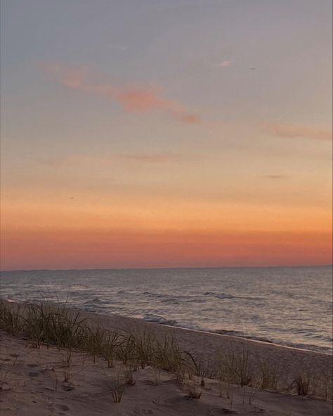 Michigan Aesthetic Outfits, Lake Michigan Sunset, Summer In Michigan Aesthetic, Summer In Michigan, Great Lakes Aesthetic, Northern Michigan Aesthetic, Lake Michigan Aesthetic, Michigan Aesthetic, Swim Aesthetic